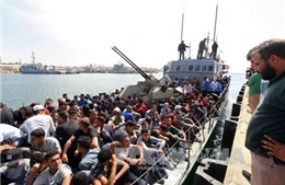 Trên 900 người được cứu trên biển Địa Trung Hải